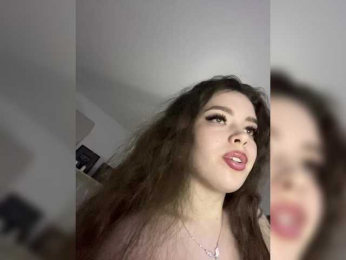 YourLadyyy bongacams stream image