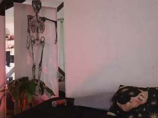 elissecinnamon camsoda stream image