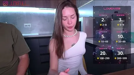 lekfull-kitten stripchat stream image