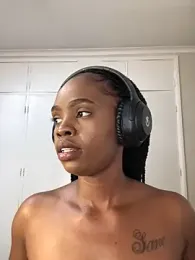 LuciousLips96 stripchat stream image