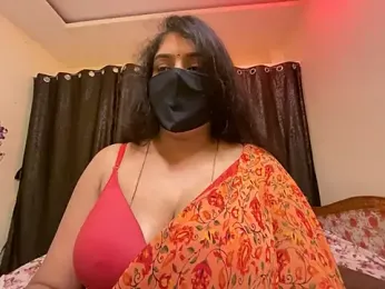 LouleyRanii stripchat stream image