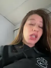 roouse stripchat stream image