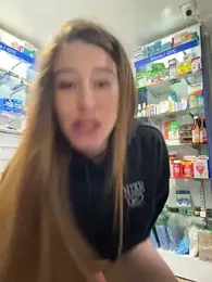 roouse stripchat stream image