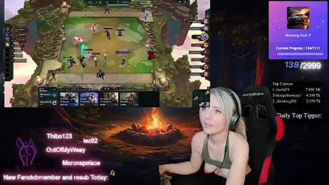 Lisaonthemoon stripchat stream image, 27.01.2025 20:20