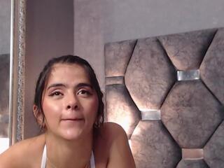 Scarlet Lennox flirt4free stream image