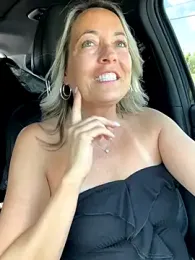 Cherry-red-xo stripchat stream image