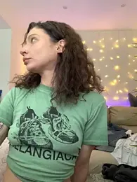 HotCaramellsTV stripchat stream image