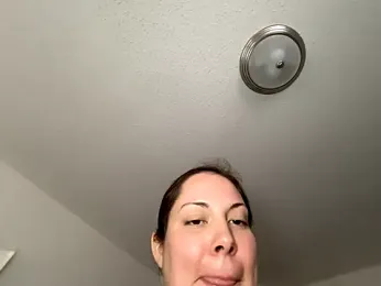 Thickarella420 stripchat stream image