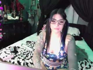 sallylynn camsoda stream image