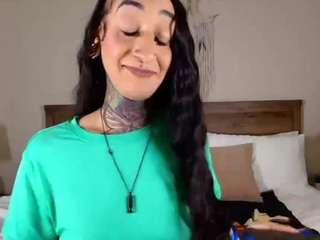 starryari69 camsoda stream image