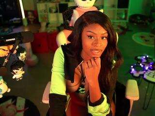 lovenzia camsoda stream image