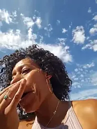 Goldenlace stripchat stream image