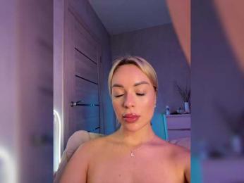 Mila-m bongacams stream image