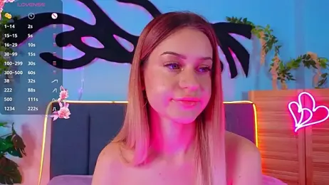 AlinaWalters stripchat stream image