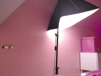 THE_BLACKcat bongacams stream image