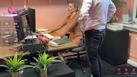 legsLONG stripchat stream image