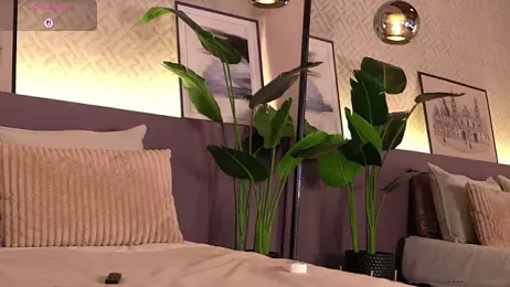 ElleDiane stripchat stream image