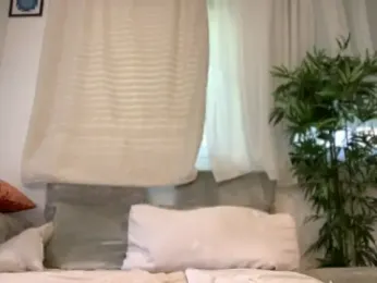 Malena525 stripchat stream image