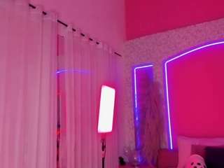 emyliesander camsoda stream image