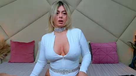 ChloeFrost stripchat stream image