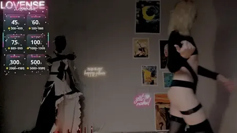 Careful_i_bite stripchat stream image