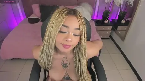 conny__curly stripchat stream image