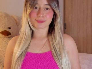 Amy Blondes flirt4free stream image, 15.10.2025 20:10
