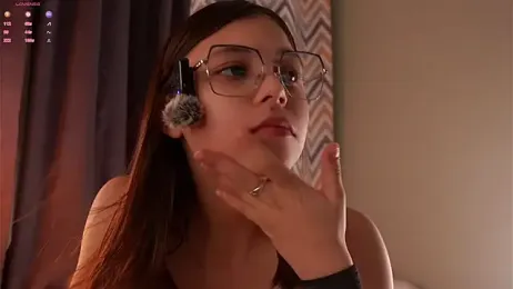 DarelleFare stripchat stream image