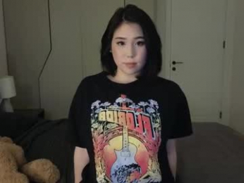 ki_mi chaturbate stream image