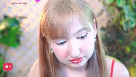 Pinkie_Princes stripchat stream image