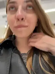 Sunny___Bunny stripchat stream image