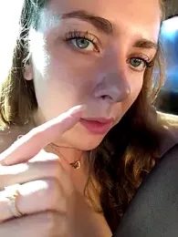 MariiD stripchat stream image