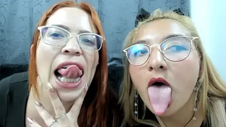 lesb_milf stripchat stream image