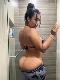 emma_andrew1 stripchat stream image