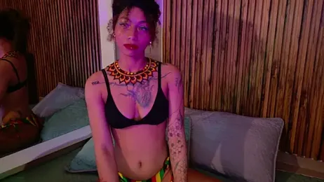 daiana_curly stripchat stream image