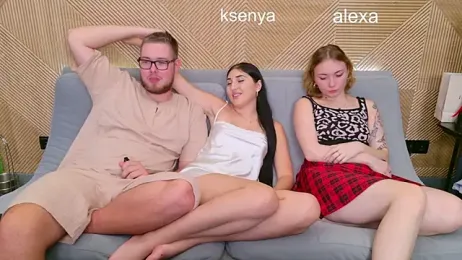 Ksenny stripchat stream image