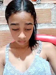 Zoe_Sweett18 stripchat stream image