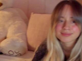 Amy Blondes flirt4free stream image, 20.10.2025 20:50