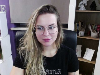 Soft-Zoey bongacams stream image