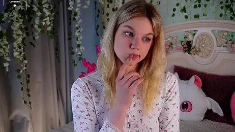 EdlinAlliston stripchat stream image