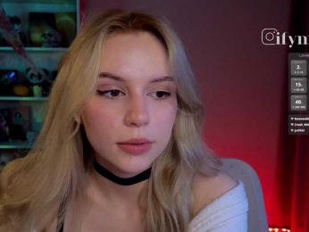 fymryn bongacams stream image