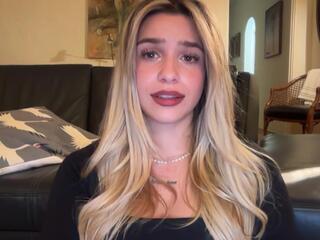 Maci Reynolds flirt4free stream image