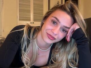 Maci Reynolds flirt4free stream image