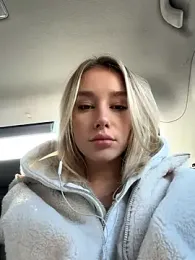 SSSATIVA_model stripchat stream image