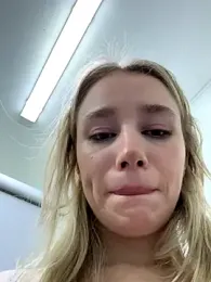 SSSATIVA_model stripchat stream image