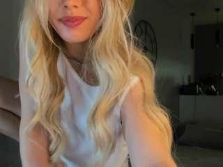 bella-sweeet camsoda stream image