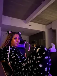 Your_Paris stripchat stream image