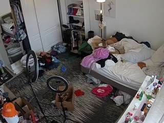 voyeurcam-hornyhostel-02 camsoda stream image