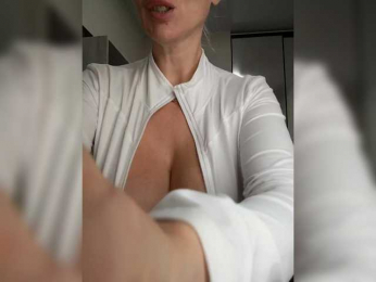 Muse_of_love bongacams stream image