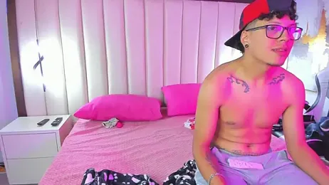 Bonny_Bonss stripchat stream image